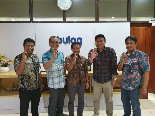 Kunjungan ke Perum Bulog Divisi Regional Papua