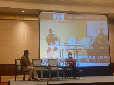 SOSIALISASI EDUKASI VAKSINASI BAGI PEDAGANG PASAR 