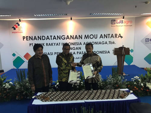 KERJASAMA ASPARINDO DENGAN PT. BRI AGRONIAGA Tbk. MENGENAI LAYANAN JASA PERBANKAN UNTUK PENGELOLA & PEDAGANG PASAR ANGGOTA ASPARINDO