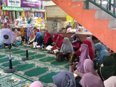 Tabligh Akbar di Pasar Santa bersama Asparindo Umrah