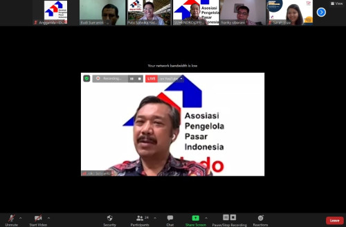 Diskusi UU Cipta Kerja untuk mendukung Pemberdayaan Pasar Rakyat Seluruh Indonesia